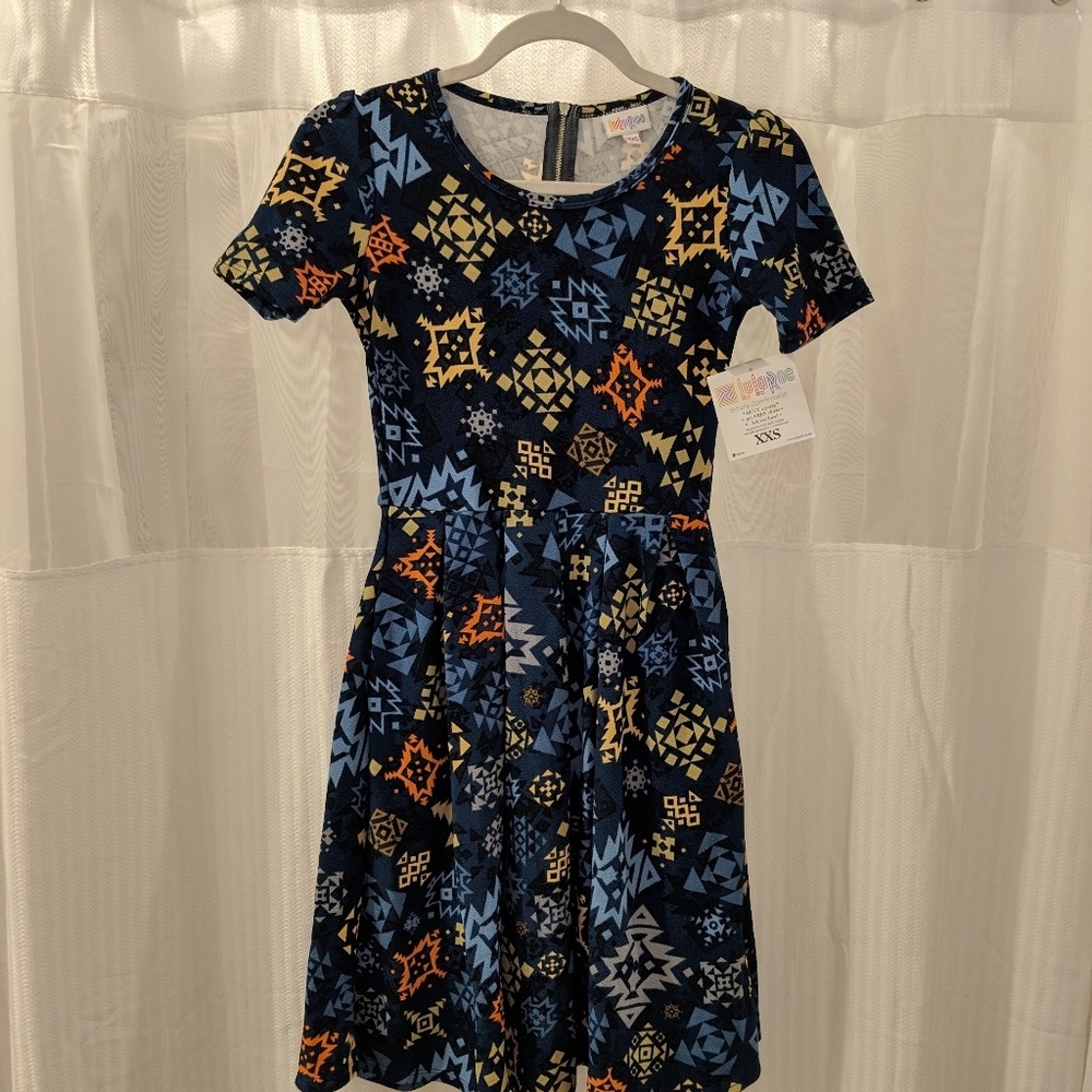Bnwt XXS Lularoe Amelia